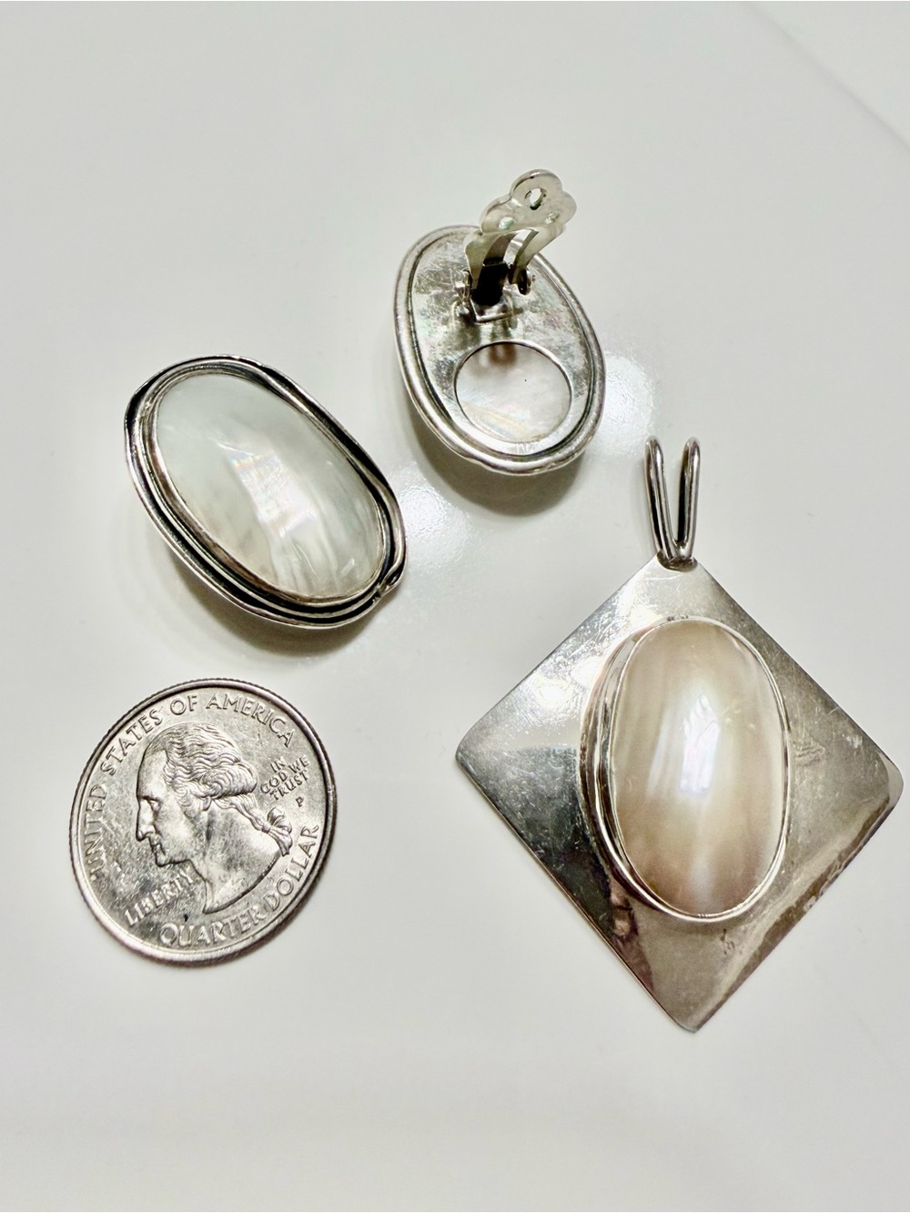 Silver Mother-of-Pearl Oval Pendant and Earrings Set